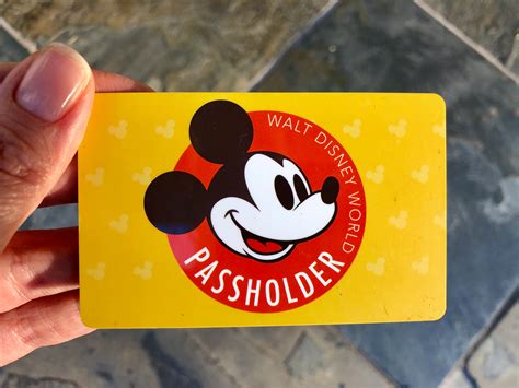Disney anual pass - Explore the magic of Disneyland Park and Disney California Adventure Park with the purchase of Disneyland theme park tickets! 